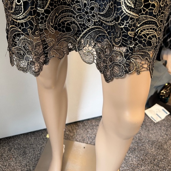 Black with gold lace formal dress. Prom homecoming party wedding elegant dress - Picture 6 of 9